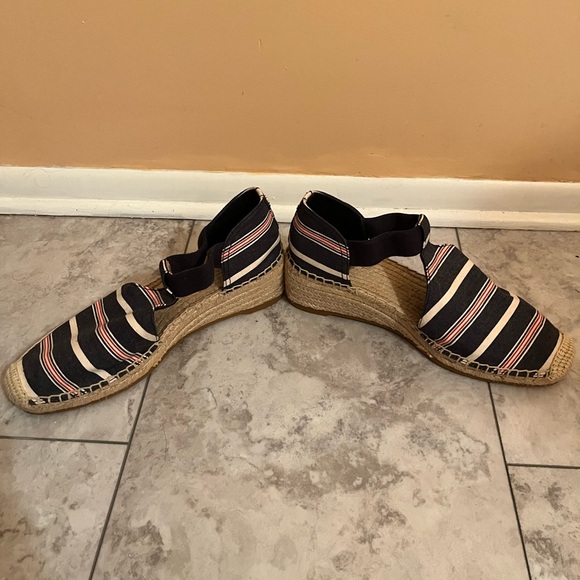 Tory Burch Catalina 3 50MM Striped Canvas/Elastic Espadrille in Navy Multi - Picture 6 of 11